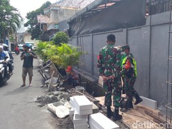 Penjelasan Polri soal Pembangunan Posko 3 Pilar di Petamburan