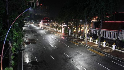 Ribuan RT Masuk Zona Merah Covid, DKI Godok Jam Malam