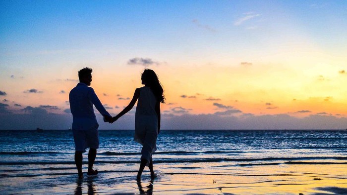 Tak Melulu Romantis, Ini 5 Tahapan Pertumbuhan Hubungan Setiap Pasangan