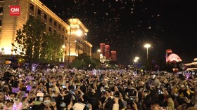 VIDEO: Semarak Tahun Baru di Wuhan, Berharap Covid Berakhir