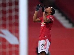 Babak I MU Vs Aston Villa: Martial Bawa Setan Merah Unggul 1-0