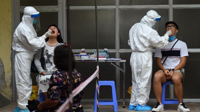 Mutasi virus corona B.1.1.7. yang pertama kali ditemukan di Inggris dilaporkan telah ditemukan di Karawang.
