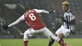 FOTO: Menggila, Arsenal Gilas West Brom Mesin Arsenal tengah panas, usai dua kali menang beruntun kini The Gunners tampil menggila kala menggilas West Bromwich 4-0.