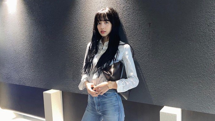 Mix And Match Celana Jeans ala Lisa Blackpink, Super Aesthetic dan Keren!