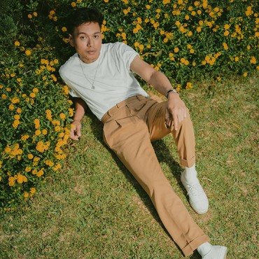 Lirik Lagu Paper Heart - Rendy Pandugo