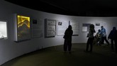 FOTO: Cara Baru Menikmati Museum Tsunami Aceh Pada pengujung Desember 2020, pengelola kembali membuka Museum Tsunami Aceh setelah sempat ditutup beberapa bulan akibat pandemi virus corona.