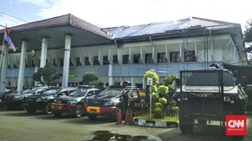 Kendaraan Taktis Polri Bersiaga Jelang Praperadilan Rizieq