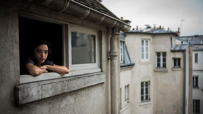 DJ Palestina Bebas usai Tampil di Dekat Masjid Tepi Barat Seorang DJ asal Palestina, Sama Abdulhadi, bebas dengan jaminan setelah dibui karena tampil di dekat salah satu masjid di Tepi Barat.