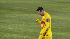 Tendangan Karate Messi Lawan Huesca, Terburuk di Barcelona