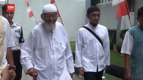 VIDEO: Persiapan Polisi Jelang Abu Bakar Ba'asyir Bebas