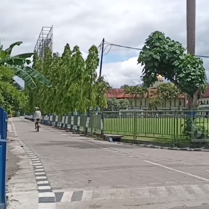 <p>Meski pernikahan tersebut dihadiri oleh tokoh besar nasional, namun suasana yang tercipta cukup kondusif tanpa adanya keramaian pesta pernikahan pada umumnya. (Foto: 20Detik)</p>