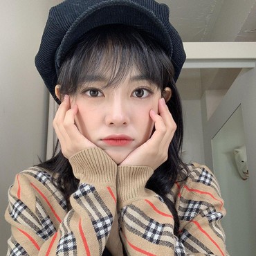 Dituduh Oplas, Kim Sejeong Bocorkan Rahasia Mata yang Jadi Sorotan