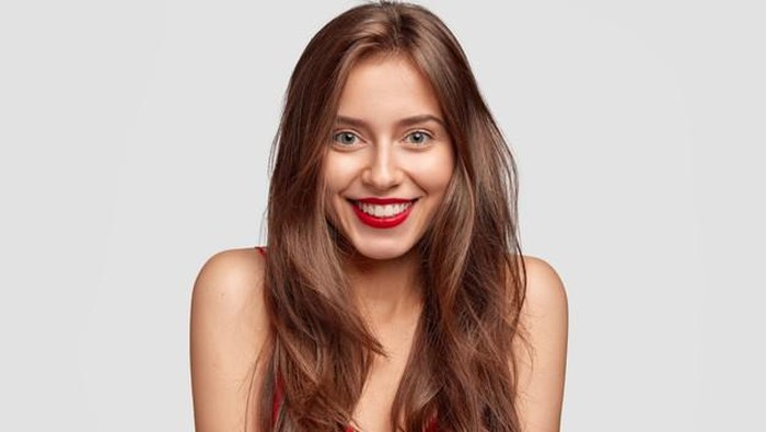 5 Hair Mask Bagus Bikin Rambut Halus, Anti-Kering & Anti-Rontok di Bawah Rp100 Ribu!