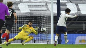 Legenda MU Kecam Keputusan Arteta Rekrut David Raya
