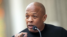 Rapper Dr. Dre Dikabarkan Masuk RS karena Aneurisma Otak