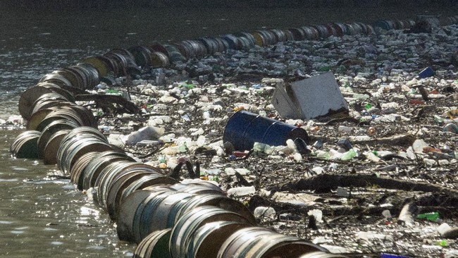 Kekhawatiran WALHI Jakarta atas Rencana Pendirian Pulau Sampah oleh Heru Budi