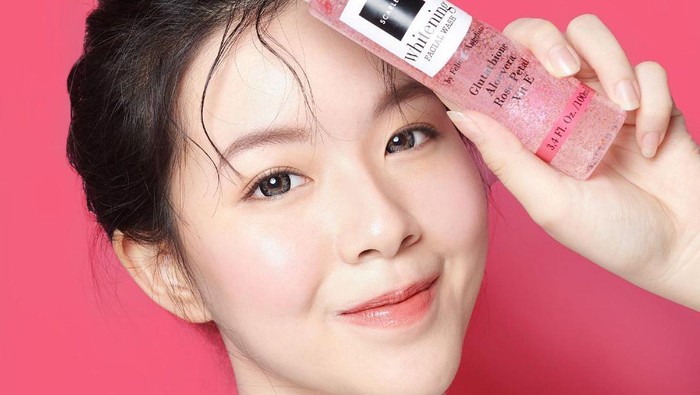 5 Brand Skincare Artis Favorit untuk Merawat Kulit Wajah