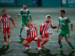 Cornella Vs Atletico: Lagi, Colchoneros Dilibas Tim Divisi Tiga
