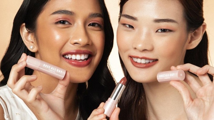 Rose All Day Juicy Lip Balm! Lip Balm Berwarna untuk Semua Skin Tone