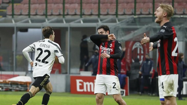 Dibekuk Juventus, AC Milan mengalami kekalahan pertama di Liga Italia. Kendati demikian peluang menjadi juara tetap terbuka bagi Rossoneri.