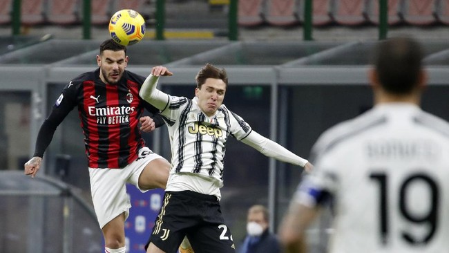 AC Milan ditahan imbang Juventus 1-1 di babak pertama pada pertandingan Liga Italia, Kamis (7/1) dini hari waktu Indonesia.