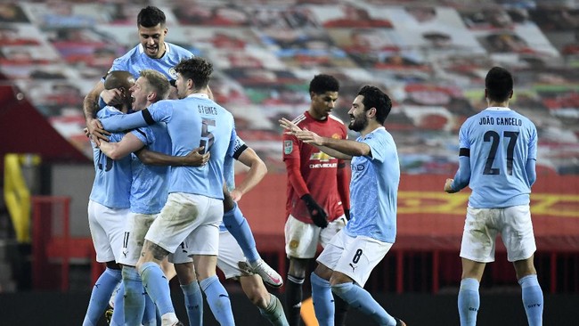 Man City vs Man Utd tersaji akhir pekan ini. Setan Merah bukan ujian berat buat The Citizens yang lagi gila-gilanya dalam 21 laga terakhir.
