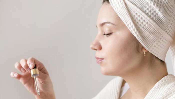 Mengatasi Bekas Jerawat Hingga Kemerahan, Ini Manfaat Azelaic Acid untuk Kulit Wajah! Mengatasi Bekas Jerawat Hingga Kemerahan, Ini Manfaat Azelaic Acid untuk Kulit Wajah!
