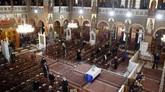 FOTO: Perayaan Epifani di Bulgaria saat Pandemi Umat Kristen Ortodoks di Bulgaria merayakan efifani di tengah pandemi virus corona untuk menjaga tradisi.
