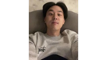 img-title Perdana Makan Indomie & Salah Masak, Rapper Korea Berakhir Keasinan