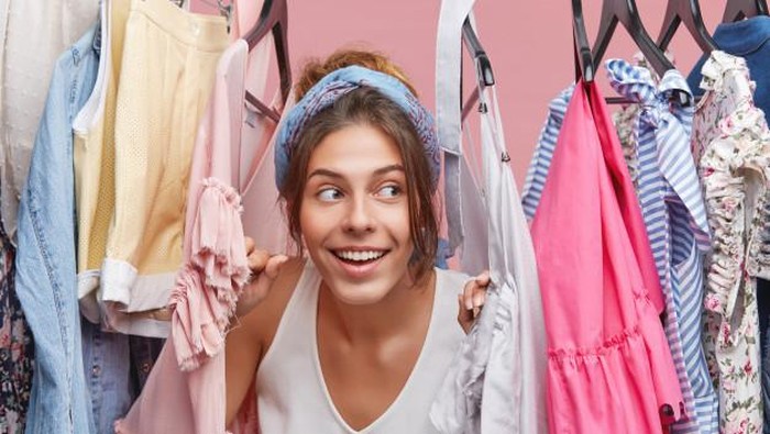 Saatnya Membersihkan Lemari Pakaian dengan Tips dan Metode Paling Gampang, Gak Bohong!