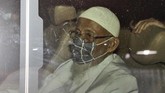 FOTO: Abu Bakar Ba'asyir Bebas Murni Pemimpin Majelis Mujahidin Indonesia, Abu Bakar Ba'asyir bebas murni usai menuntaskan pidana 15 tahun terkait kasus terorisme.