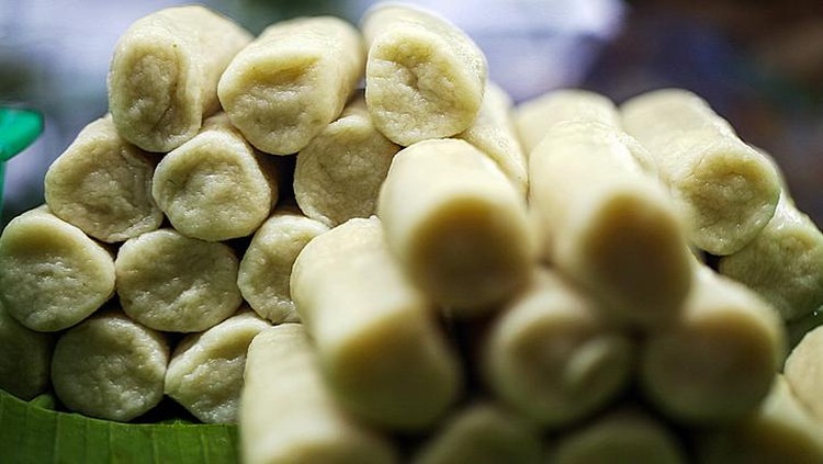 Tak Sesuai Ekspektasi, Pesan Pempek Lenjer via Ojol Ukurannya Super Mini