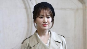 Song Hye-kyo Dikabarkan Bintangi Drama Baru Sutradara DOTS