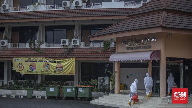 Tambahan Rekor Positif Covid 11.278, Kematian Tertinggi 306 © CNN Indonesia Tambahan Rekor Positif Covid 11.278, Kematian Tertinggi 306