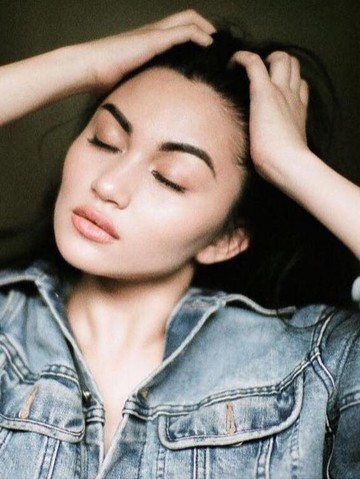 5 Artis Indonesia yang Punya Bibir Seksi Mirip Kylie Jenner