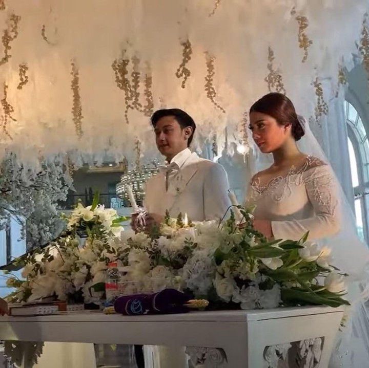 <p>Selamat menjadi pengantin baru ya Hito dan Felicya. (Foto: YouTube Felicya Angellista)</p>