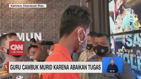 VIDEO: Guru Cambuk Murid Karena Abaikan Tugas