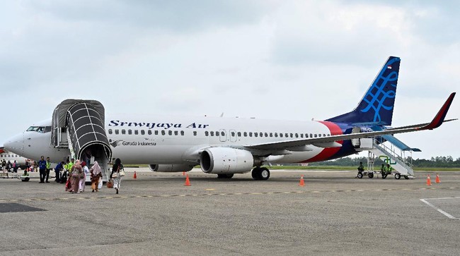 Sriwijaya Air segera melantai di bursa saham alias Initial Public Offering (IPO) usai lolos dari jeratan pailit.