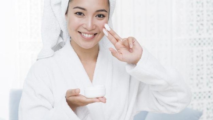 Melembapkan dan Menyegarkan, Ini Rekomendasi Skincare Berkandungan Aloe Vera!