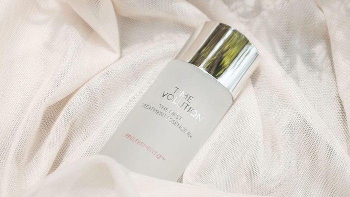 7 Rekomendasi Essence Korea yang Ampuh Bikin Kulit Glowing