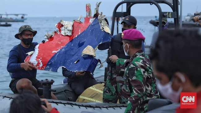 Tim SAR gabungan bakal fokus pada pencarian korban dan black box pesawat Sriwijaya Air SJ 182 di Perairan Kepulauan Seribu, Jakarta.