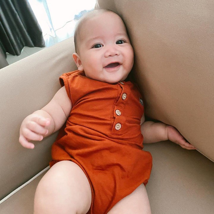 <p>2. Melalui operasi caesar, baby Athar lahir pada 8 Agustus 2020 lalu, Bunda. (Foto: Instagram @@citraciki.dll)</p>