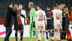 FOTO: Debut Manis Pochettino Bersama PSG