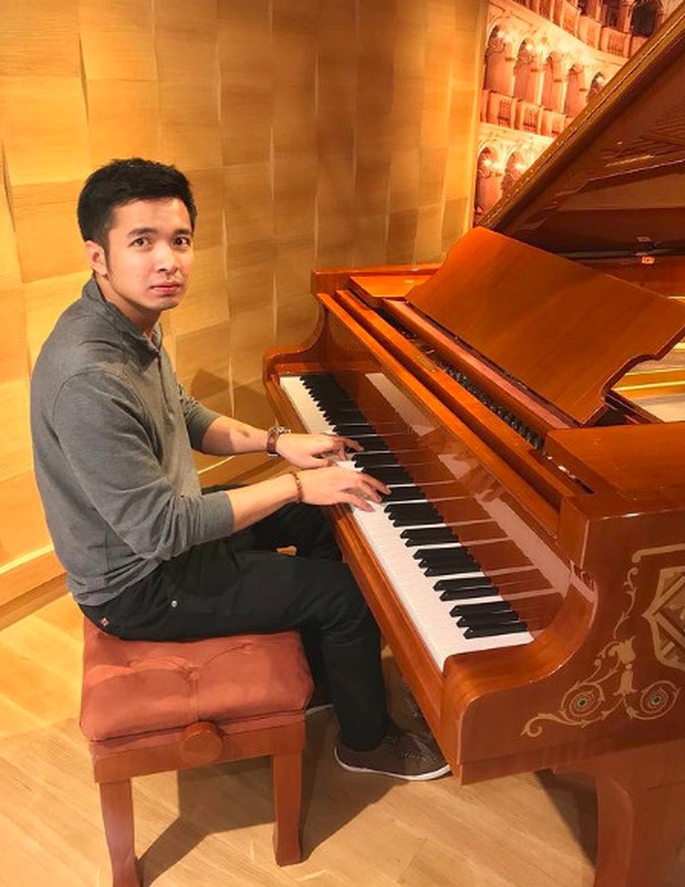 Faisal Rahman Faisal Rahman YouTuber yang naik Sriwijaya.