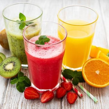 Hmm, Jus dan Smoothies Apa Bedanya ya?