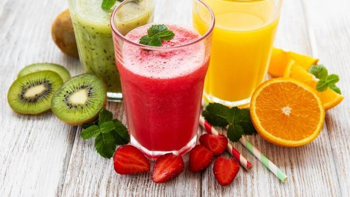 Hmm, Jus dan Smoothies Apa Bedanya ya?