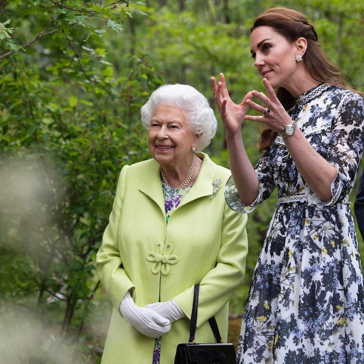<p>Tanggal 9 Januari 2021 kemarin ditandai sebagai momen penting dalam keluarga kerajaan di Britania Raya, Bunda. Ini merupakan peringatan hari ulang tahun Kate Middleton ke-39 tahun. (Foto: Instagram @theroyalfamily)</p>