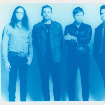 Lirik Lagu Use Somebody - Kings of Leon