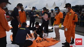 RS Polri Kumpulkan 438 Sampel DNA Korban Sriwijaya Air