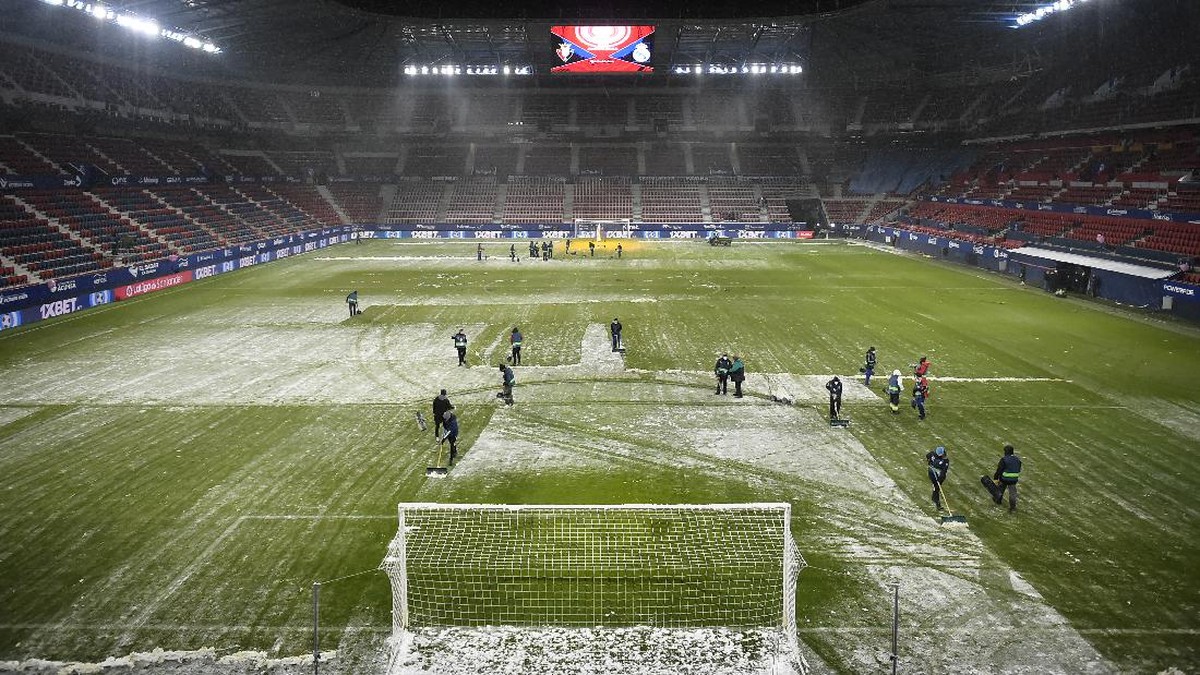 FOTO: Real Madrid 'Kedinginan' dan Gagal ke Puncak